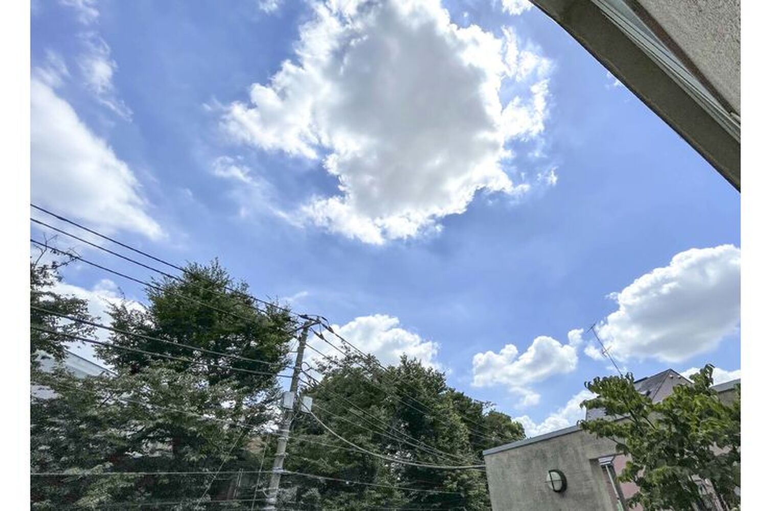 新着情報等をお届け
スタジオ フェリックスは周辺も撮影に最適です